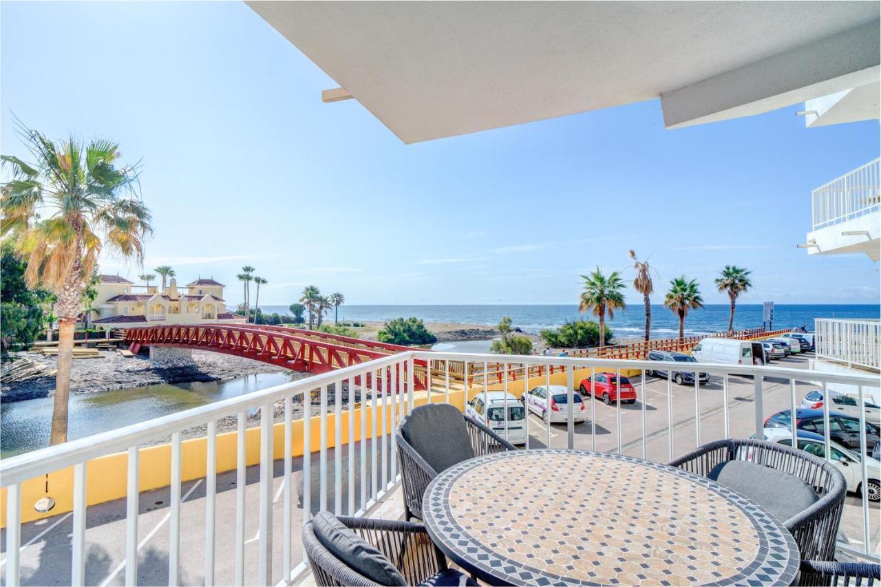 Beach Front Flat With Sea Views Marbella Eksteriør billede